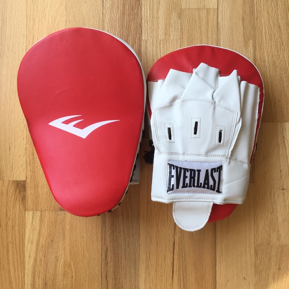 Everlast Boxing Pads